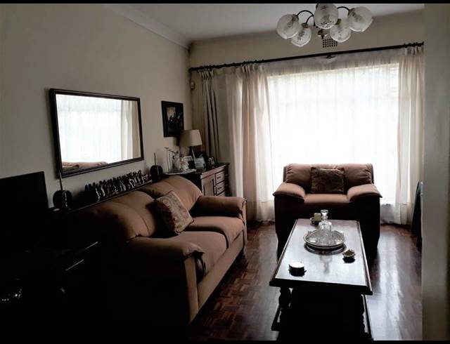 2 BEDROOM PROPERTY TO RENT IN MEADOWBROOK
